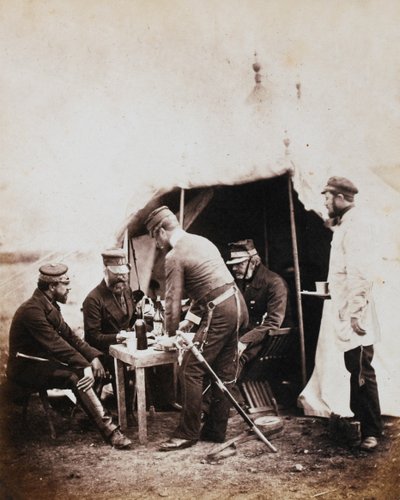 Brigadier Robert Garrett und Offiziere der 4. Division, aus einem Album von 52 Fotografien im Zusammenhang mit dem Krimkrieg von Roger Fenton